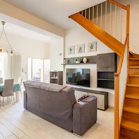 Casa Kurama Apartment